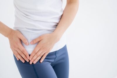 股関節痛の原因とは？つらい痛みの治し方と注意点